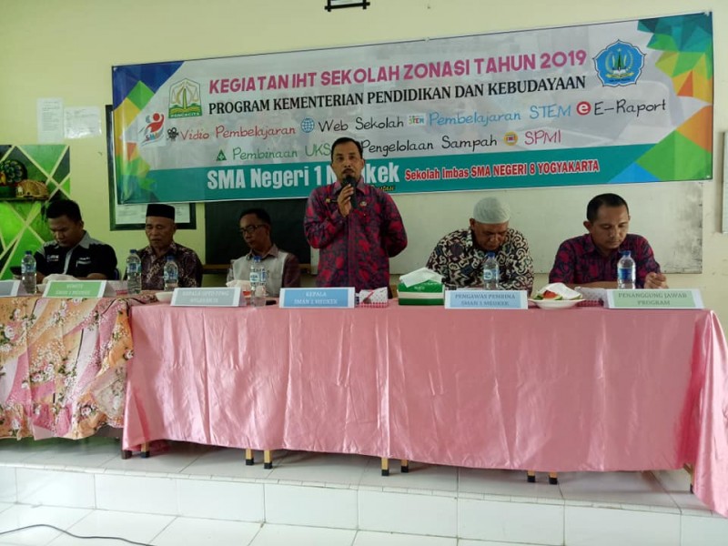 SMAN 1 Meukek In House Training (IHT) Sekolah Zonasi Program Sekolah Rujukan